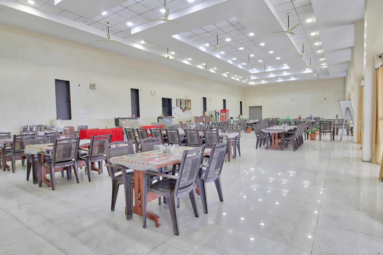 Oyo 61311 Maharaja Agrasen Resort And Lodging Buldhana Eksteriør bilde