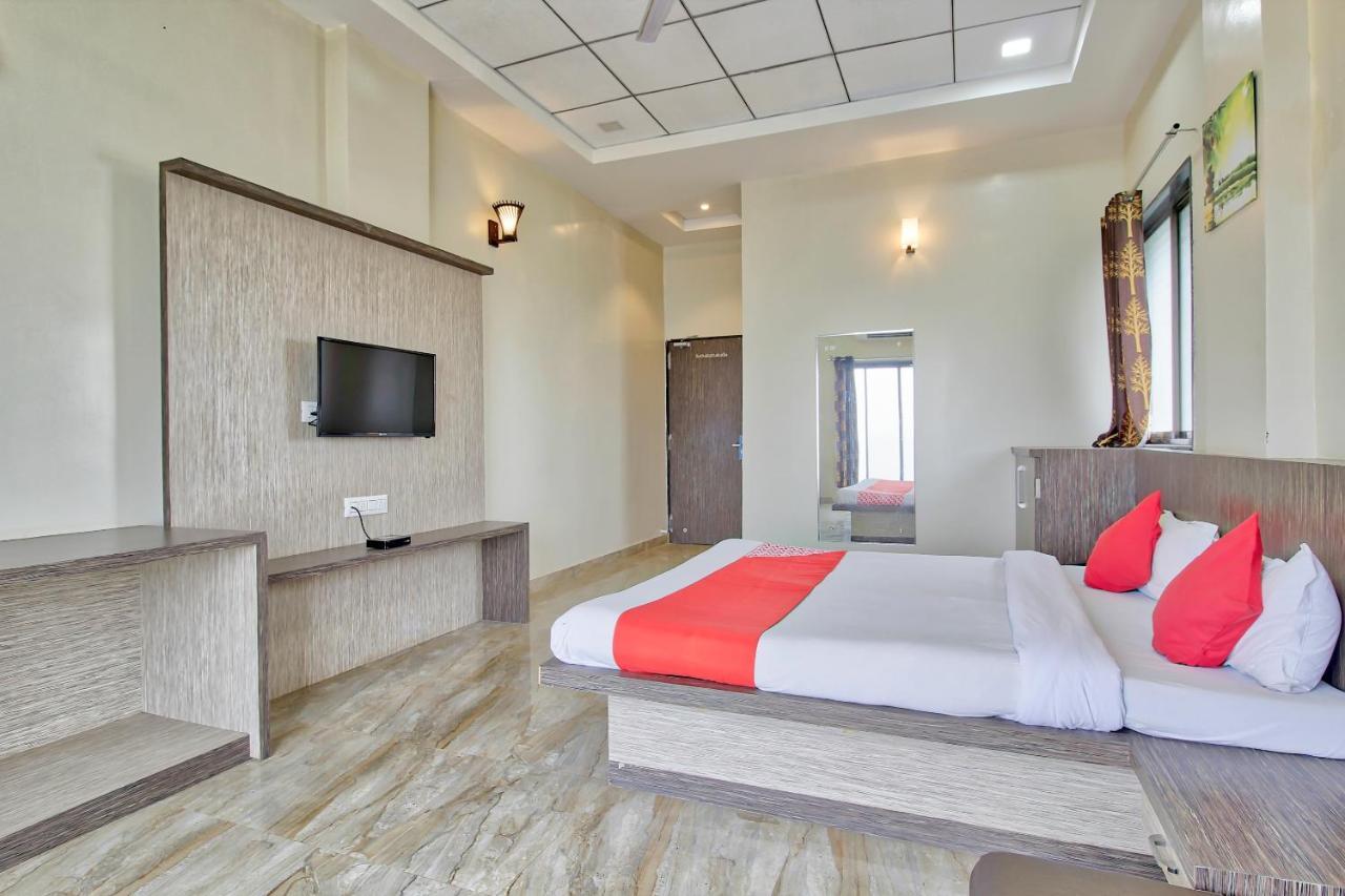 Oyo 61311 Maharaja Agrasen Resort And Lodging Buldhana Eksteriør bilde