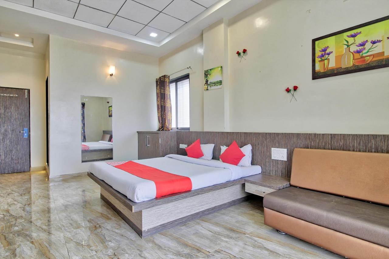 Oyo 61311 Maharaja Agrasen Resort And Lodging Buldhana Eksteriør bilde